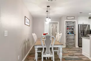 221 S Ave C, Point, TX 75472 - Photo 8