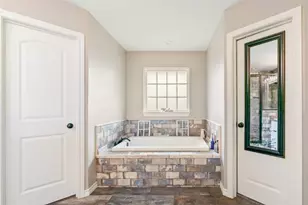 221 S Ave C, Point, TX 75472 - Photo 12