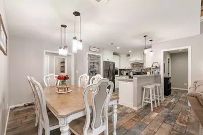 221 S Avenue C, Point, TX 75472 - Photo 6