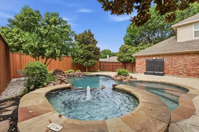 2526 Fallview Lane, Carrollton, TX 75007 - Photo 28