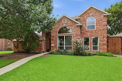 2526 Fallview Lane, Carrollton, TX 75007 - Photo 2