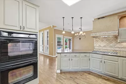 2526 Fallview Lane, Carrollton, TX 75007 - Photo 14