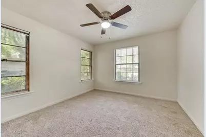 4626 Utah Avenue, Dallas, TX 75216 - Photo 12