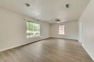 4626 Utah Ave, Dallas, TX 75216 - Photo 4
