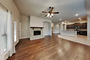 5211 Pentridge Dr, Sherman, TX 75092 - Photo 2