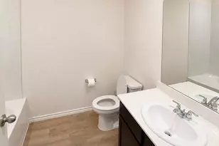 881 Newport Dr, Ferris, TX 75125 - Photo 18