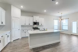 7412 Twisted Thicket Ln, Little Elm, TX 76227 - Photo 8