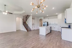 7412 Twisted Thicket Ln, Little Elm, TX 76227 - Photo 2