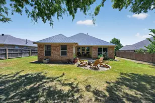 127 North Point Dr, Krum, TX 76249 - Photo 22