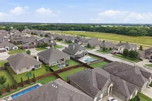 1218 Misty Ridge Dr, Justin, TX 76247 - Photo 38