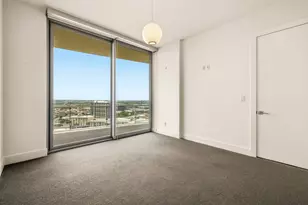 3130 N Harwood St, Dallas, TX 75201 - Photo 10