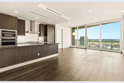 3130 N Harwood Street #2102, Dallas, TX 75201 - Photo 1