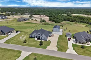 244 Harvard Ln, Springtown, TX 76082 - Photo 36