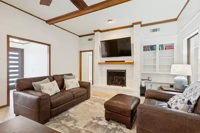 902 Windsong Trail, Richardson, TX 75081 - Photo 2