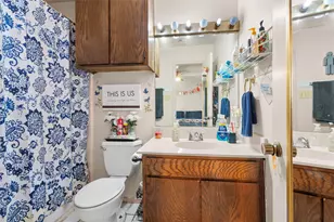 2006 W Sanford St, Arlington, TX 76012 - Photo 4