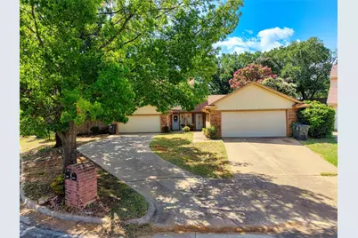 2006 W Sanford Street, Arlington, TX 76012 - Photo 1
