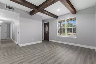 2529 Syracuse Dr, Irving, TX 75062 - Photo 8