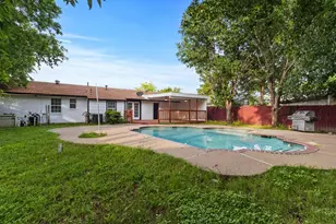 2529 Syracuse Dr, Irving, TX 75062 - Photo 32