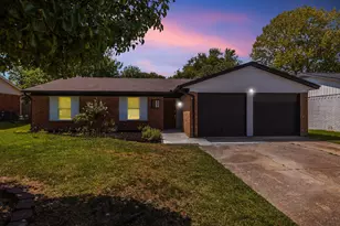 602 S Waxahachie St, Mansfield, TX 76063 - Photo 1