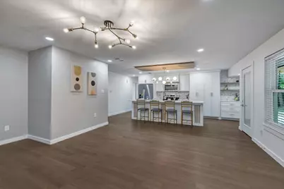 602 S Waxahachie Street, Mansfield, TX 76063 - Photo 6