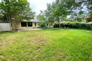 10457 Solta Dr, Dallas, TX 75218 - Photo 32