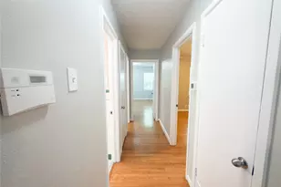 10457 Solta Dr, Dallas, TX 75218 - Photo 20
