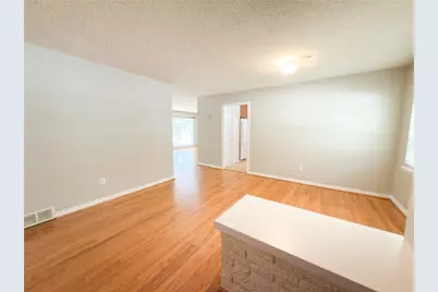 10457 Solta Drive, Dallas, TX 75218 - Photo 4