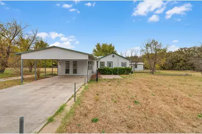 328 Creekview Meadows Drive, Springtown, TX 76082 - Photo 6
