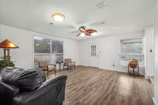 328 Creekview Meadows Dr, Springtown, TX 76082 - Photo 8