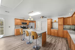 328 Creekview Meadows Dr, Springtown, TX 76082 - Photo 1
