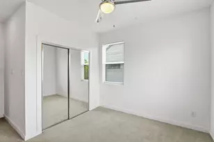 427 W 10th St, Dallas, TX 75208 - Photo 14