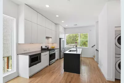 427 W 10th Street #101, Dallas, TX 75208 - Photo 6