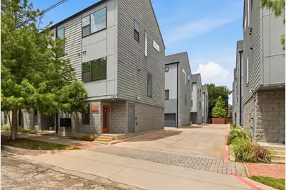 427 W 10th Street #101, Dallas, TX 75208 - Photo 1
