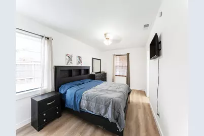 3245 Myra Lane, Farmers Branch, TX 75234 - Photo 18