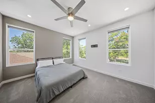 2722 Hondo Ave, Dallas, TX 75219 - Photo 14