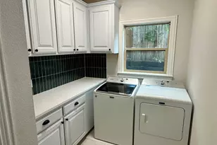 1953 Owasso St, Fort Worth, TX 76107 - Photo 8