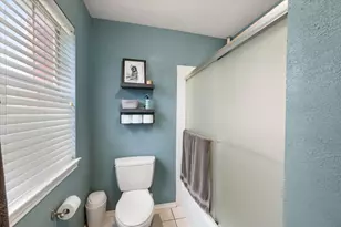 1379 Roaring Springs Rd, Fort Worth, TX 76114 - Photo 24