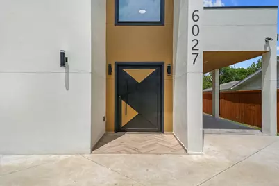 6027 Verde Way, Dallas, TX 75211 - Photo 2