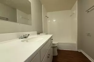 730 Londonderry Ln, Denton, TX 76205 - Photo 6