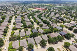 1320 Cattle Crossing Dr, Fort Worth, TX 76131 - Photo 28