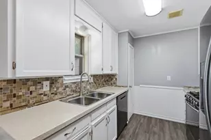 1420 Laurel Ln, Cleburne, TX 76033 - Photo 10