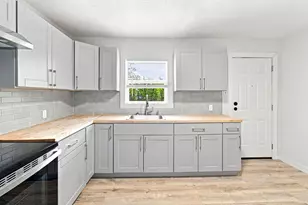 800 Winnie St, Fort Worth, TX 76112 - Photo 8