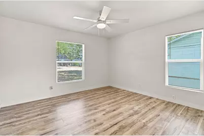 800 Winnie Street, Fort Worth, TX 76112 - Photo 12