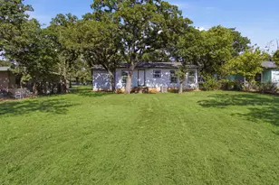 800 Winnie St, Fort Worth, TX 76112 - Photo 32