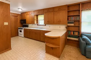 310 SW 7th St, Kerens, TX 75144 - Photo 10