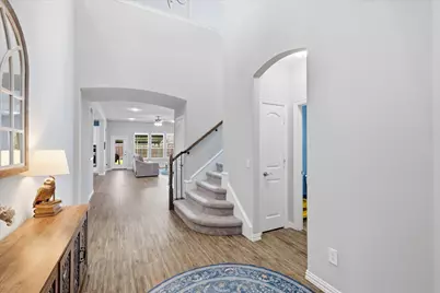 825 Crest Breeze Drive, Fort Worth, TX 76052 - Photo 4