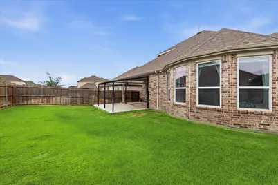825 Crest Breeze Drive, Fort Worth, TX 76052 - Photo 36