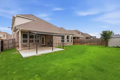 825 Crest Breeze Drive, Fort Worth, TX 76052 - Photo 32