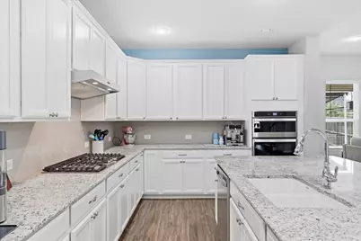 825 Crest Breeze Drive, Fort Worth, TX 76052 - Photo 12