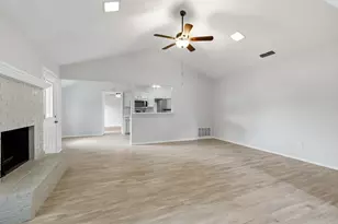 2308 Carol Good Ln, Carrollton, TX 75006 - Photo 8